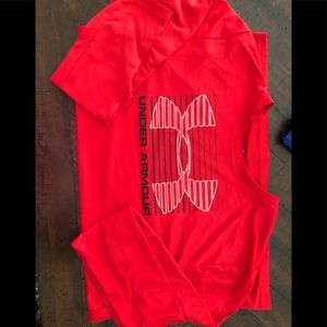 Boys long sleeve Under Armour active tee